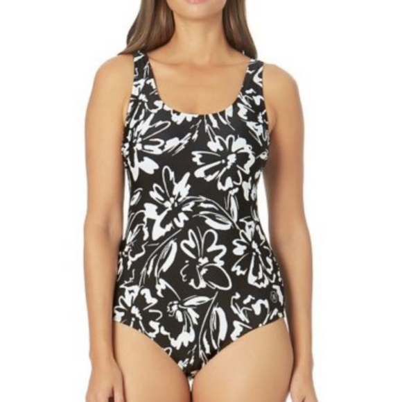 Hurley Other - NWT Hurley Black & White Floral Swimsuit